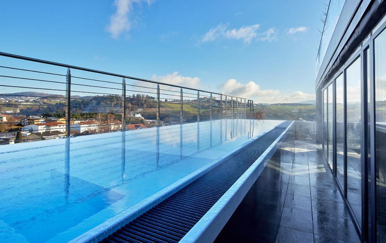 Wellness- & Sporthotel Jagdhof Rohrnbach Exterior photo